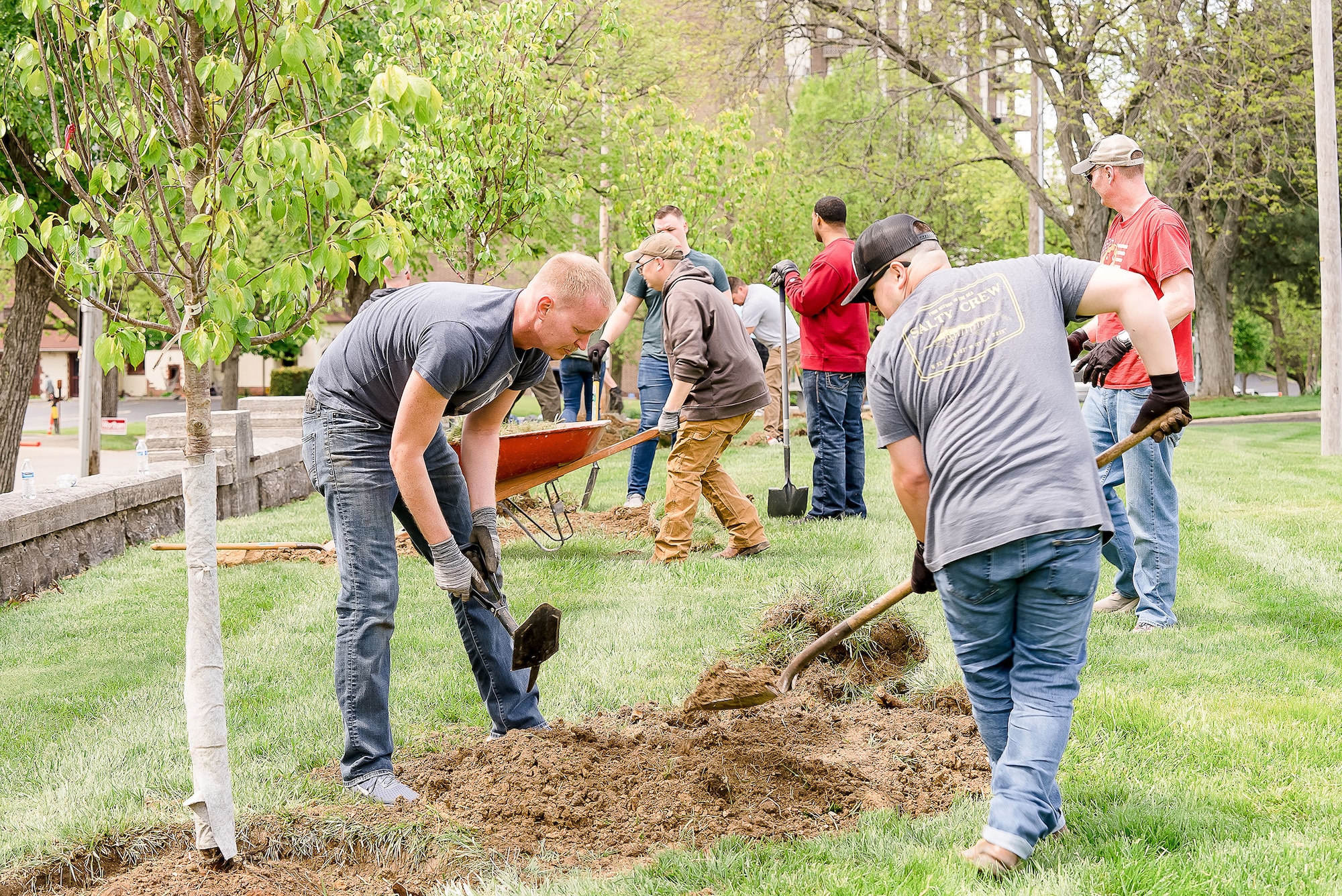 Reserve Citizen Airmen from the 14th Intelligence Squadron contributed to Operation 2000 Cherry Trees through collaboration with the unit’s Honorary Commander, Mr. Michael Roediger, the Director and Chief Executive Officer for the Dayton Art Institute, May 4, 2023. The 45 men and women of the 14 IS devoted an afternoon in support of the project and the DAI by planting and landscaping trees.