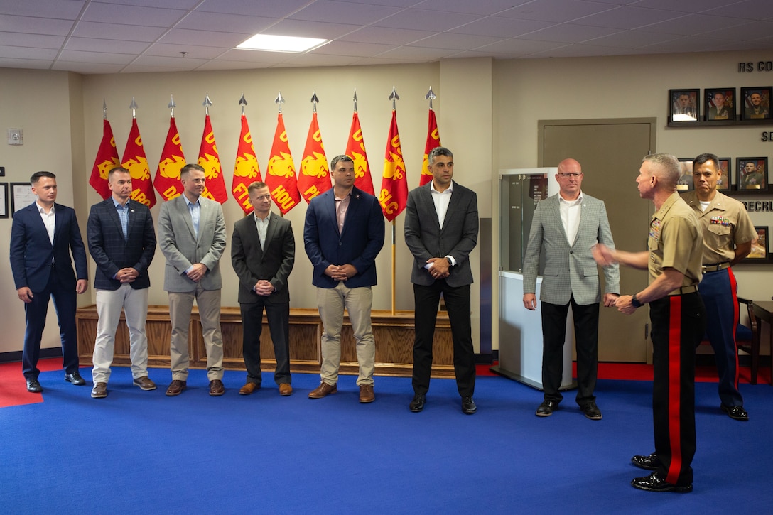 Command Members of the 8th Marine Corps District (8MCD), welcome U.S. Marine Corps Gen. Eric Smith, The Assistant Commandant of the Marine Corps (ACMC), at Naval Air Station Joint Reserve Base Fort Worth, Texas on May 18, 2023. Smith visited the 8MCD during a planned Site Visit and had the opportunity to speak with command members of each recruiting station in the 8MCD.