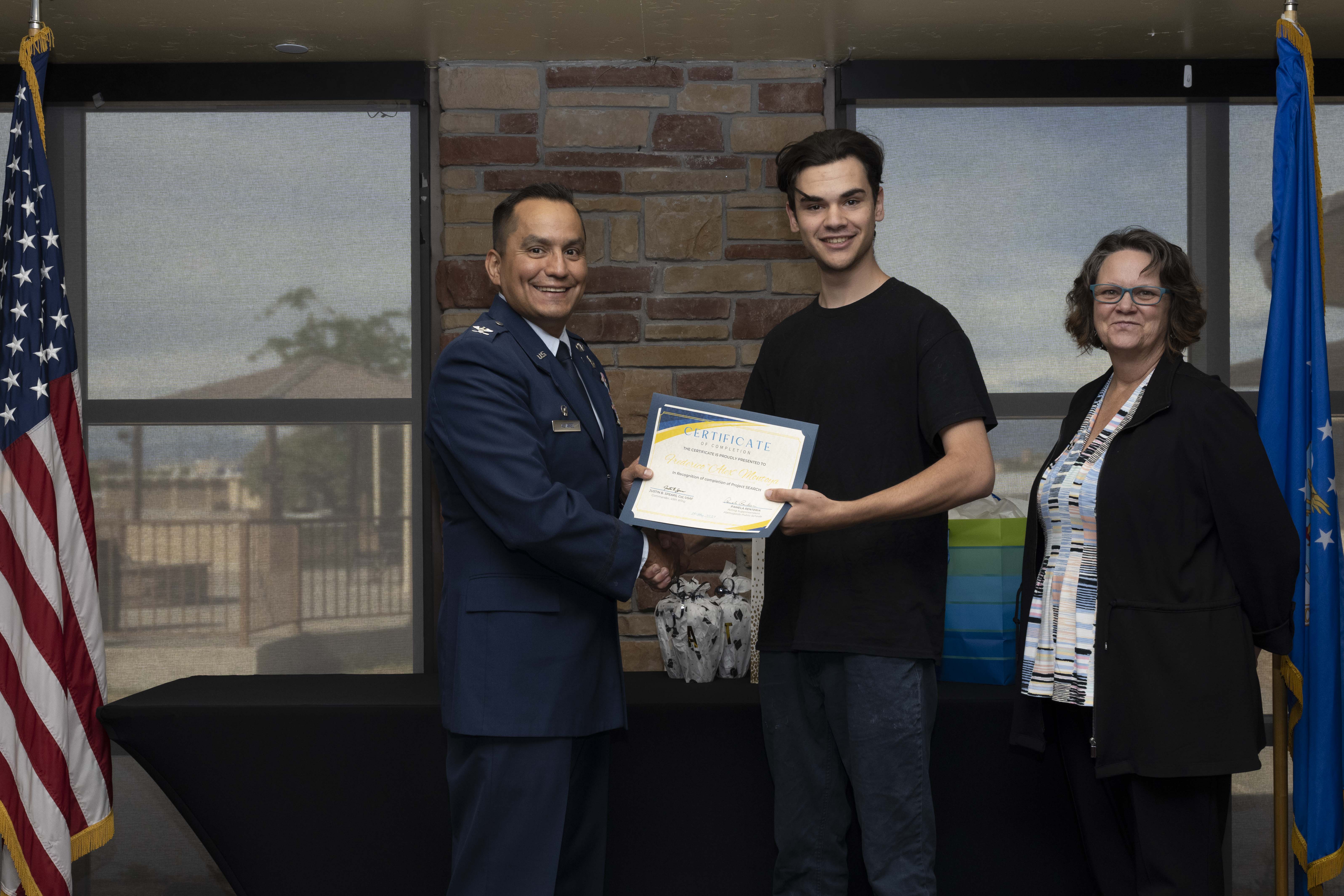 Holloman hosts Project SEARCH program > Holloman Air Force Base > Display