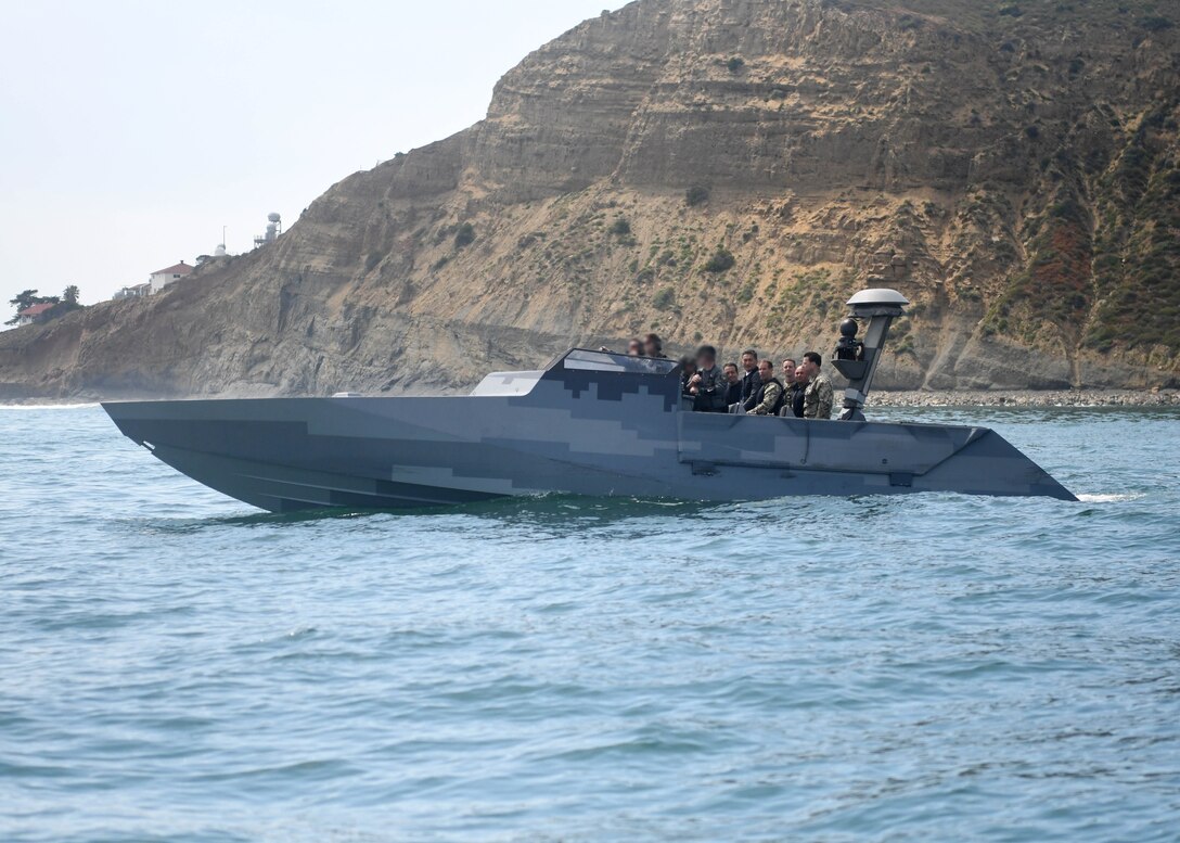 230518-N-LV695-1055