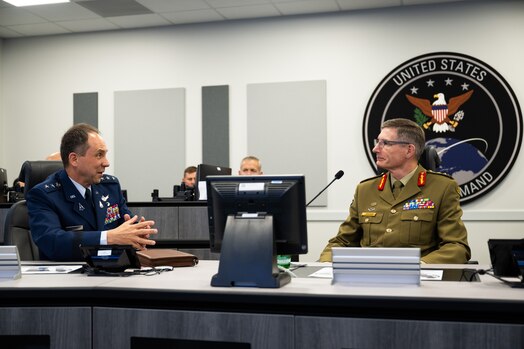  USSPACECOM hosts Australian Chief of the Defence Force