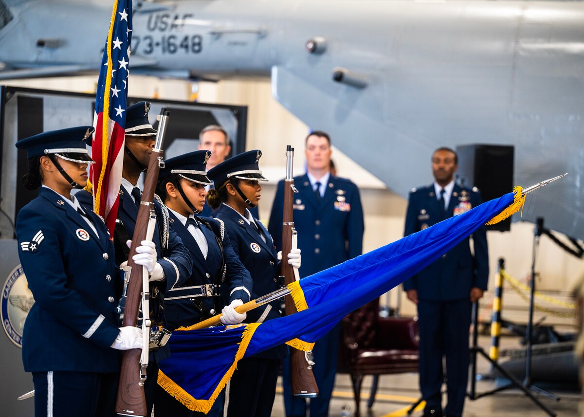 960th Cyberspace Wing Change of Command > 960th Cyberspace