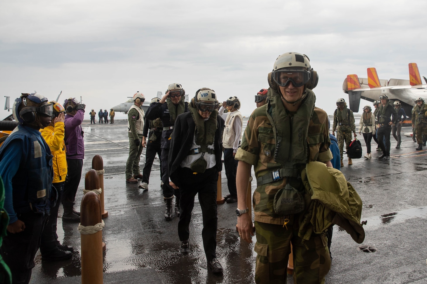 Vice Adm. Thomas E. Ishee, commander, U.S. Sixth Fleet and Naval Striking and Support Forces NATO (STRIKFORNATO) embarked the first-in-class aircraft carrier USS Gerald R. Ford (CVN 78), May 22.