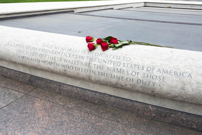 Washington DC,National Law Enforcement Officers Memorial,wreath