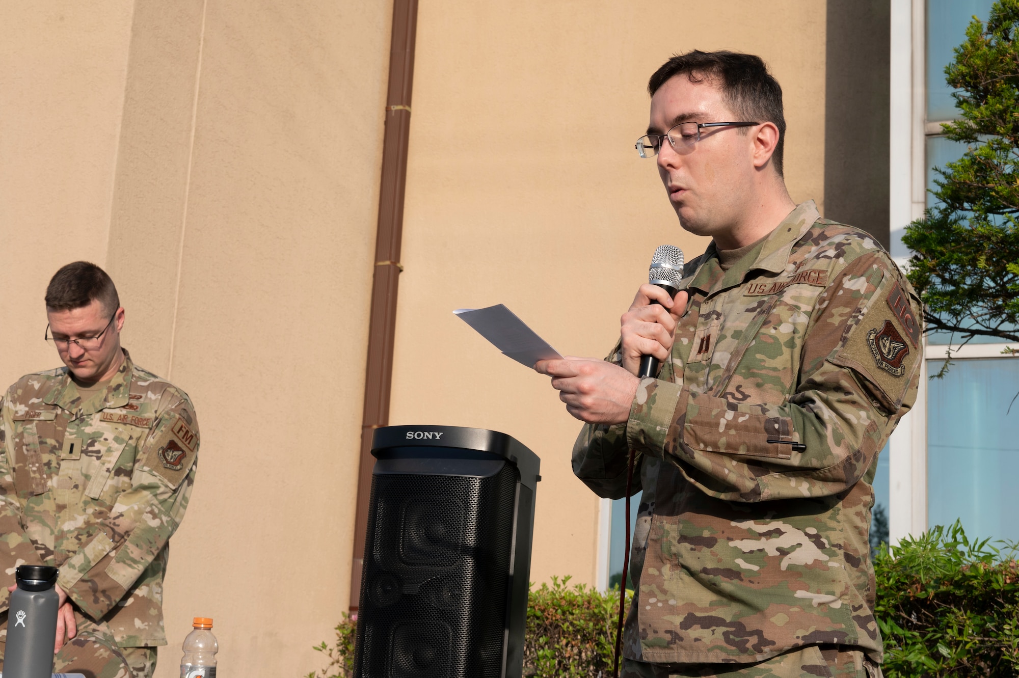 Photo of U.S. Servicemembers honoring Holocaust victims and survivors