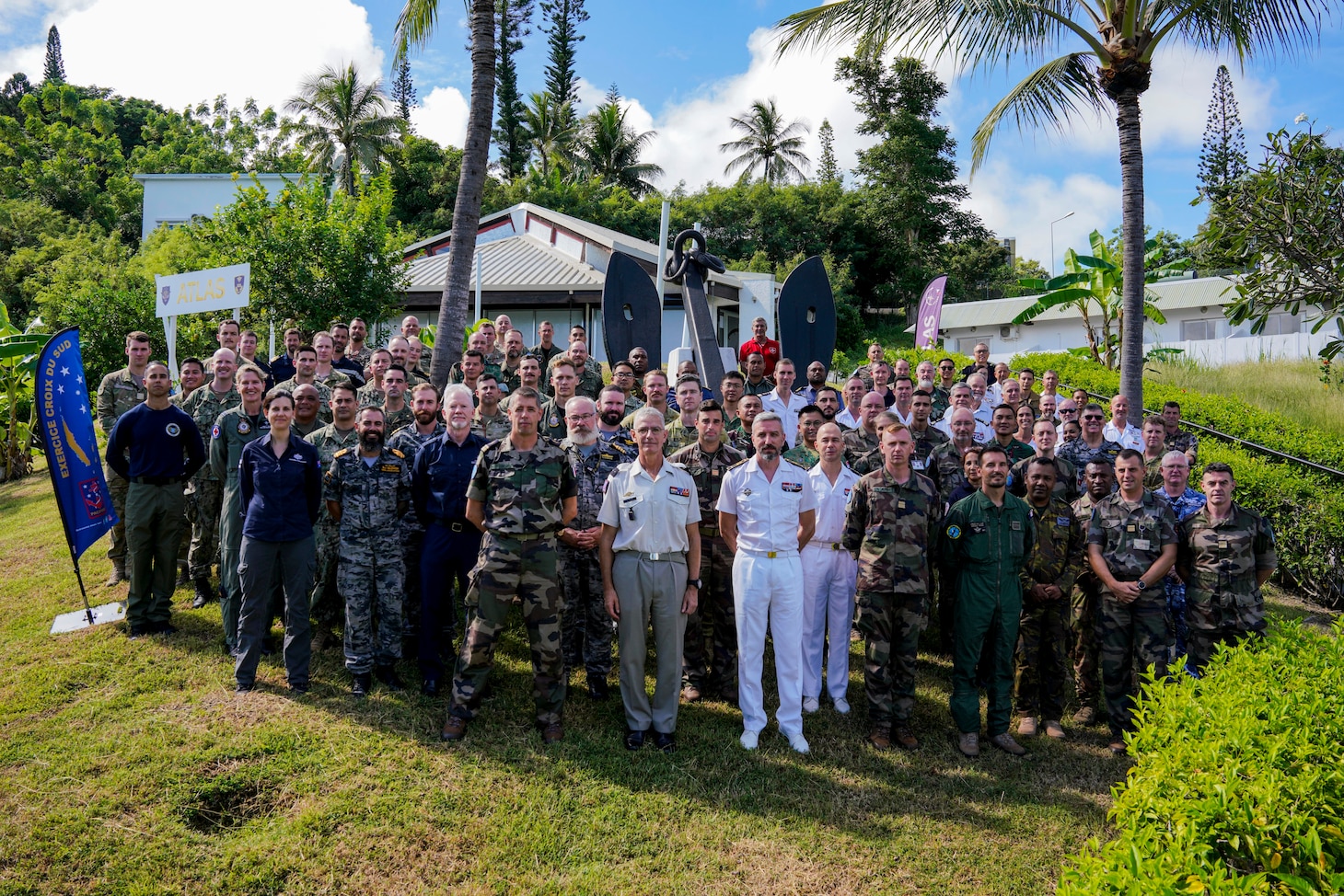 Participants of the Croix Du Sud 2023, including Sailors assigned to Independence-class littoral combat ship USS Oakland (LCS 24), pose for a photo together during the component commanders’ brief at Noumea, New Caledonia, Apr. 23, 2023. Oakland, part of Destroyer Squadron 7, is on a rotational deployment, operating in the U.S. 7th Fleet area of operations to enhance interoperability with Allies and partners and serve as a ready-response force in support of a free and open Indo-Pacific region. (U.S. Navy photo by Mass Communication Specialist 2nd Class Sang Kim)
