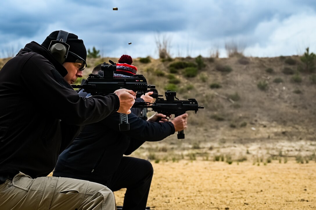 U.S. Army Reserve Criminal Investigation Division Special Agents participate in their annual training ‘Guardian Shield’ during May, 2023, at Joint Base McGuire-Dix-Lakehurst, N.J. CID is made up of professional, federal law enforcement officers who investigate felony crimes. CID Special Agents are commonly in suits and plain clothes as they conduct their investigations. Military Police officers are uniformed officers who may perform traffic duties on base, law and order policing, or detainee and detention operations abroad. Annual trainings like GS23 are essential to mission success not only for classroom and weapons qualifications, but also for agents to network and leverage experience from multiple law enforcement backgrounds.