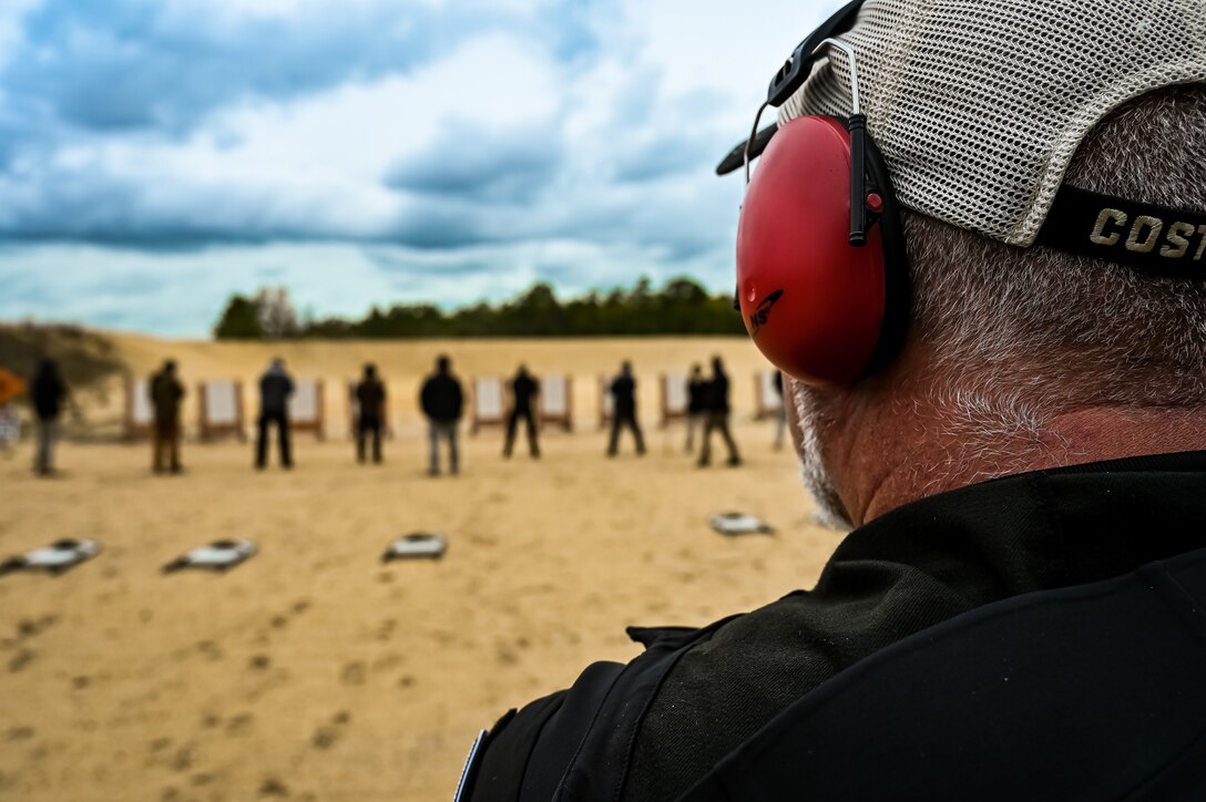 U.S. Army Reserve Criminal Investigation Division Special Agents participate in their annual training ‘Guardian Shield’ during May, 2023, at Joint Base McGuire-Dix-Lakehurst, N.J. CID is made up of professional, federal law enforcement officers who investigate felony crimes. CID Special Agents are commonly in suits and plain clothes as they conduct their investigations. Military Police officers are uniformed officers who may perform traffic duties on base, law and order policing, or detainee and detention operations abroad. Annual trainings like GS23 are essential to mission success not only for classroom and weapons qualifications, but also for agents to network and leverage experience from multiple law enforcement backgrounds.