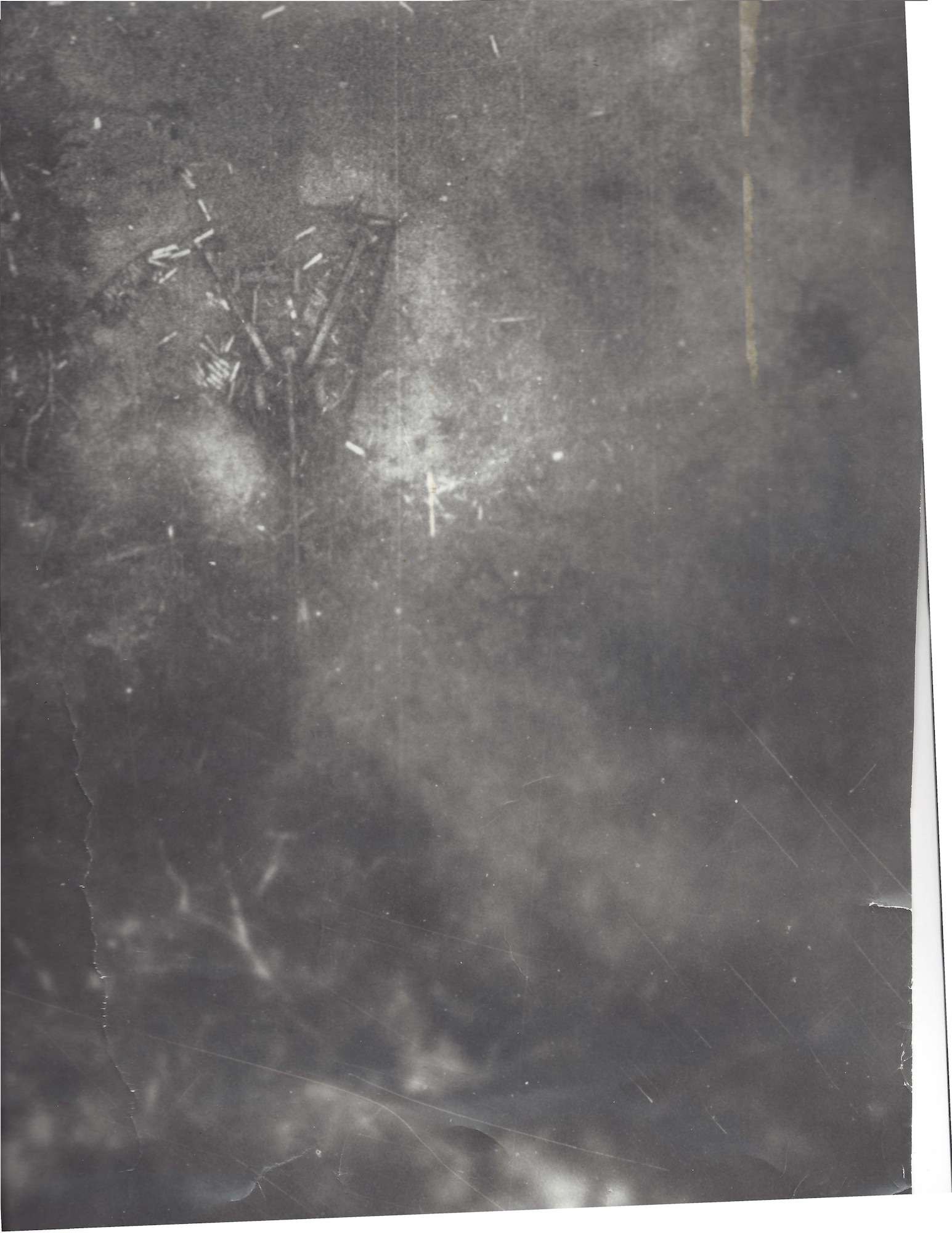 Before and after reconnaissance photographs