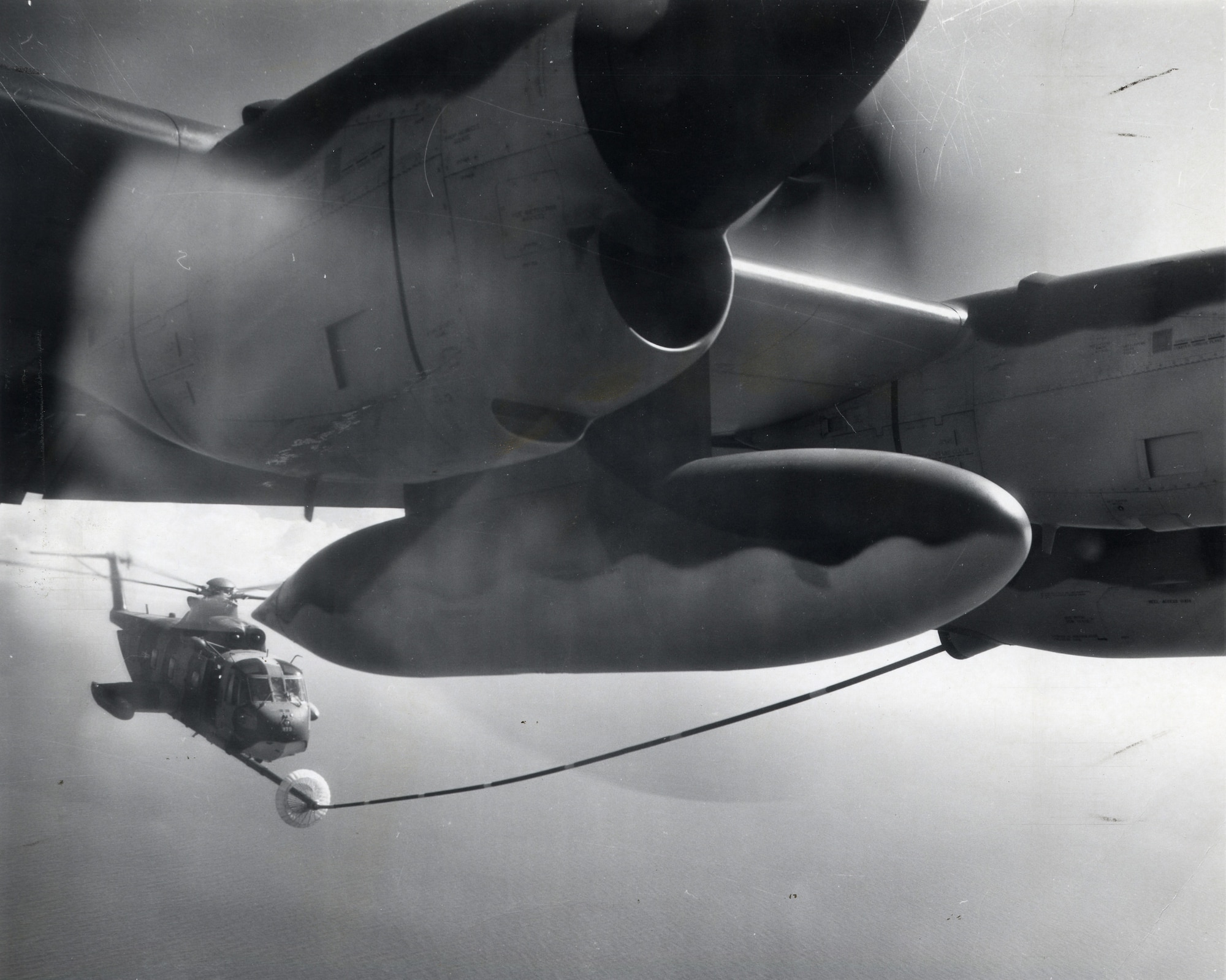 HC-130P Hercules refueling