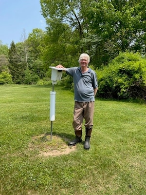 Bluebird volunteer