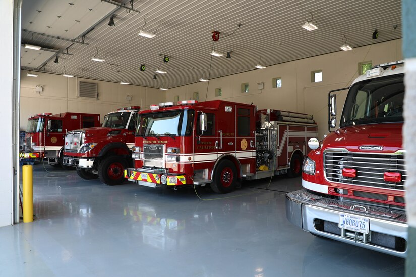 All four responded to the downed JN4 Jenny that crash landed on the training center.