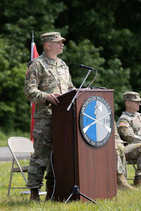 Lt. Col. Jason Partin, incoming commander of 1st Battalion, 149th Infantry, addresses his troops during a change of command ceremony for the battalion.