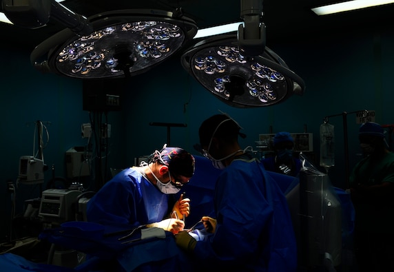 Doctors perform surgery on USNS Comfort during earthquake relief efforts in Haiti in 2010. The U.S. military deployed over 22,000 personnel to Haiti to save lives and mitigate suffering following an earthquake on 12 January.  (Source: U.S. Southern Command)