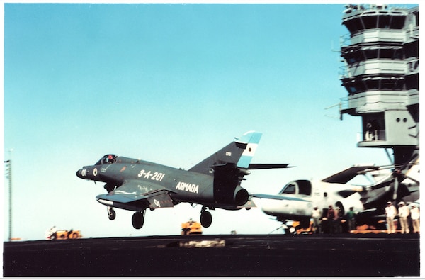 A Super Entendard aircraft of the Argentine Navy takes part in touch-and-go landings on the flight deck of the nuclear-powered aircraft carrier USS Abraham Lincoln (CVN-72) in 1990.