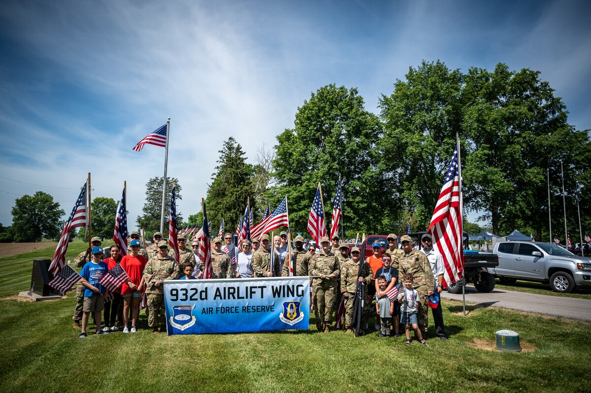 Honoring the fallen during annual Belleville Memorial Day Parade