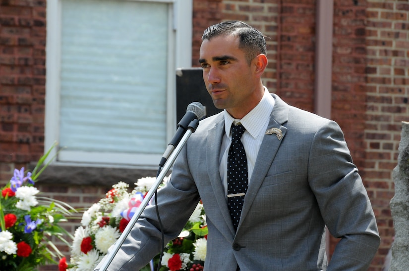 Army Reserve honors fallen at New Jersey memorial ceremony