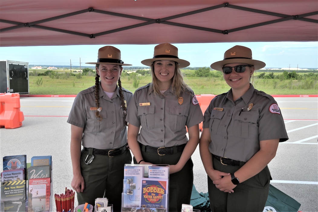 Texas Parks and Wildlife Now Has a SWAT Team : r/texas