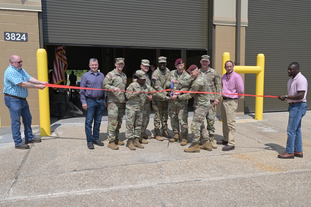 Maintenance Facility Ribbon cutting ceremony