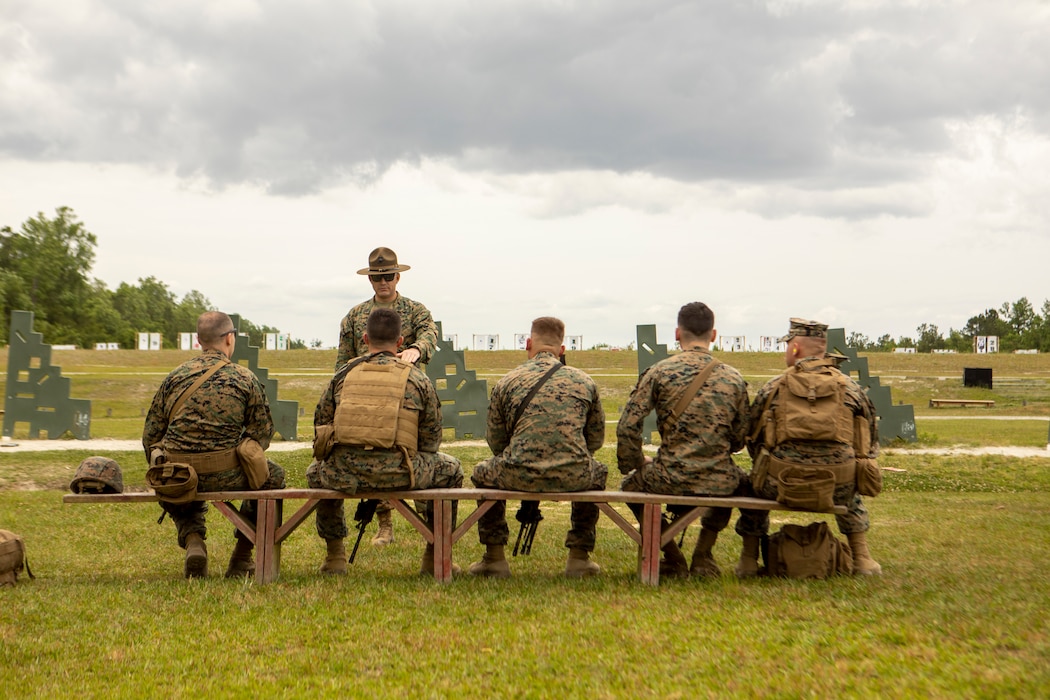 4th Light Armored Reconnaissance Battalion Annual Rifle Qualifications