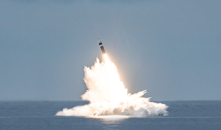An unarmed Trident II D5LE missile launches from the Ohio-class ballistic missile submarine USS Wyoming (SSBN 742) off the coast of Cape Canaveral, Florida, during Demonstration and Shakedown Operation (DASO) 31. This launch was part of the U.S. Navy Strategic Systems Program’s DASO certification process. The primary objective of DASO is to evaluate and demonstrate the readiness of the SSBN’s Strategic Weapon System (SWS) and crew before operational deployment following the submarine’s engineered refueling overhaul.