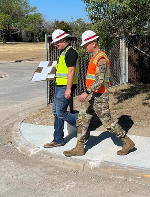 Corps' top general visits Fort Hood