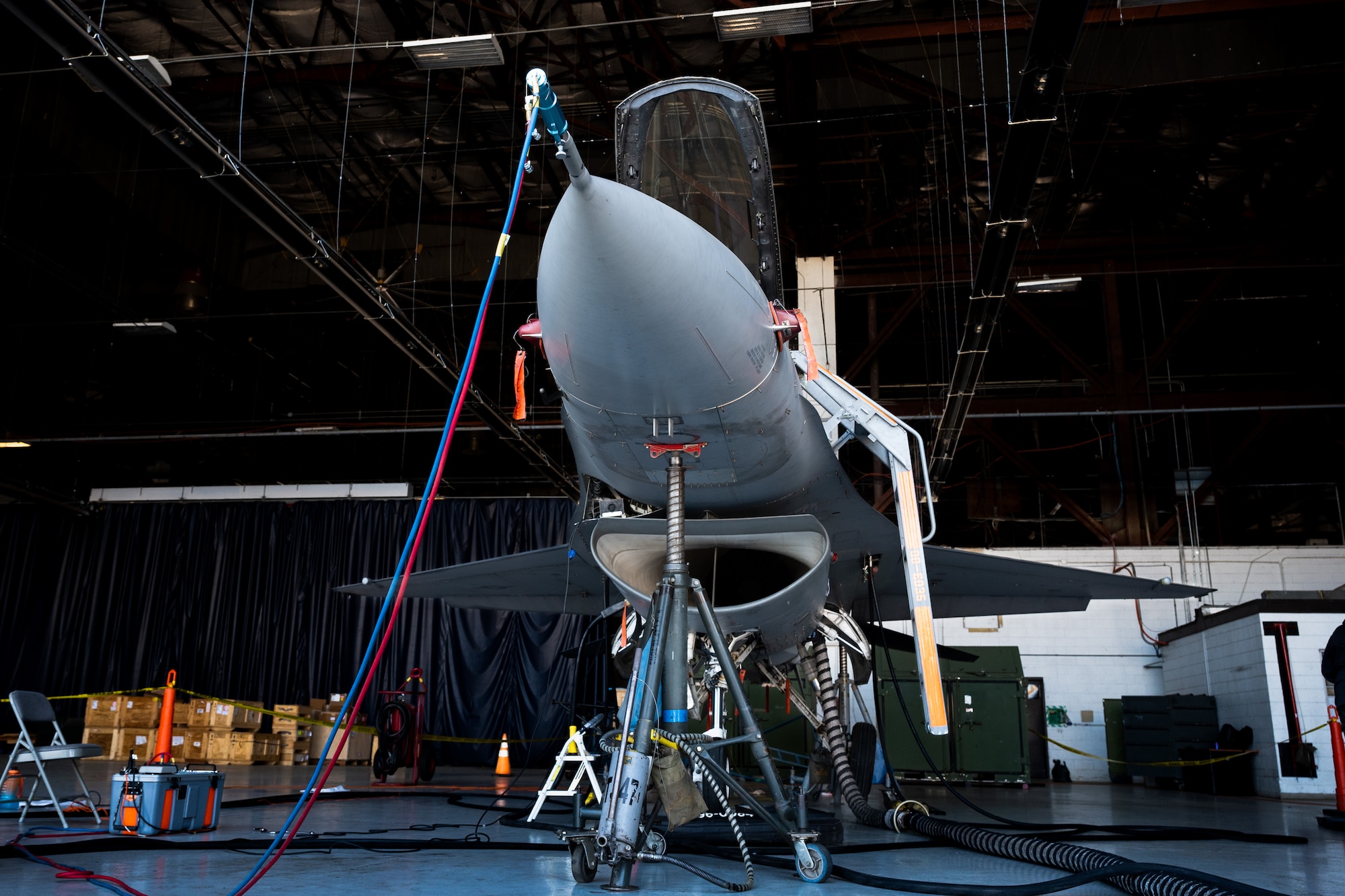 A U.S. Air Force F-16C Fighting Falcon assigned to the 20th Fighter Wing receives 22 radar modification upgrades in conjuction with the U.S. Air Force Service Life Extension Program at Shaw Air Force Base, S.C., April 19, 2023. These upgrades replaced the APG-68 radar with the new APG-83 Scalable Agile Beam Radar, allowing 20th Fighter Wing F-16s to detect air-to-air and air-to-ground threats at much longer ranges. (U.S. Air Force photo by Airman 1st Class Erin Stanley)