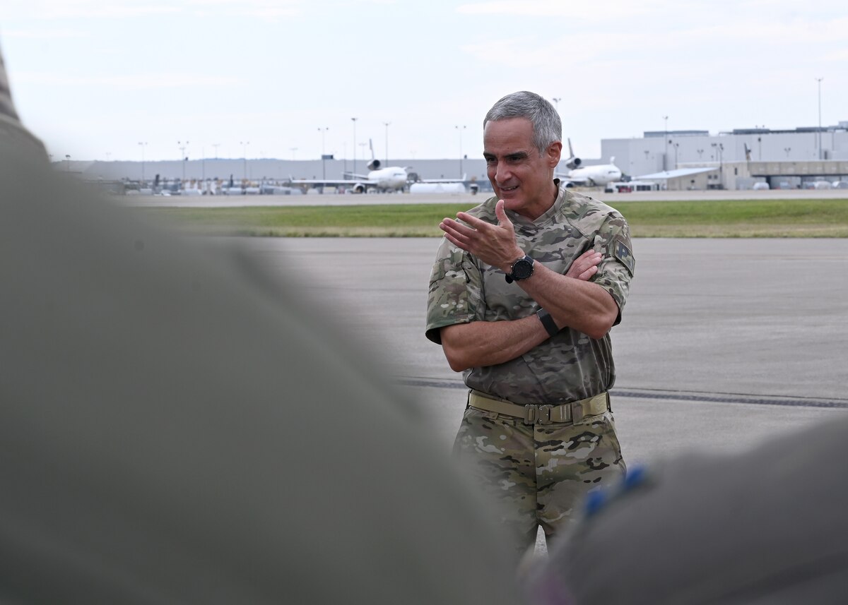 U.S. Air Force Senior Enlisted Advisor to the Chairman Ramón “CZ” Colón-López speaks to pararescumen in Louisville, Ky., Sept. 6, 2023. Colón-López’ was a career PJ and was assigned to the 48th Rescue Squadron at Holloman Air Force Base, N.M., before the squadron was relocated to Davis-Monthan Air Force Base, Ariz. (U.S. Air Force photo by Staff Sgt. Abbey Rieves)