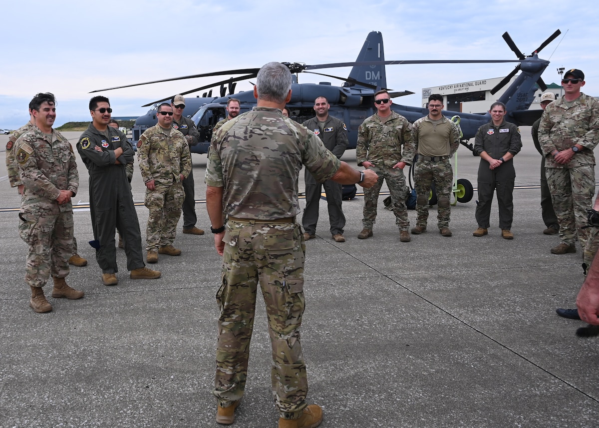 U.S. Air Force Senior Enlisted Advisor to the Chairman Ramón “CZ” Colón-López offers words of wisdom to Airmen assigned to the 563rd Rescue Group and pararescue career-field members in Louisville, Ky., Sept. 6, 2023. After the mentorship session, the 563rd RQG provided asset support for the SEAC’s fini-flight. (U.S. Air Force photo by Staff Sgt. Abbey Rieves)