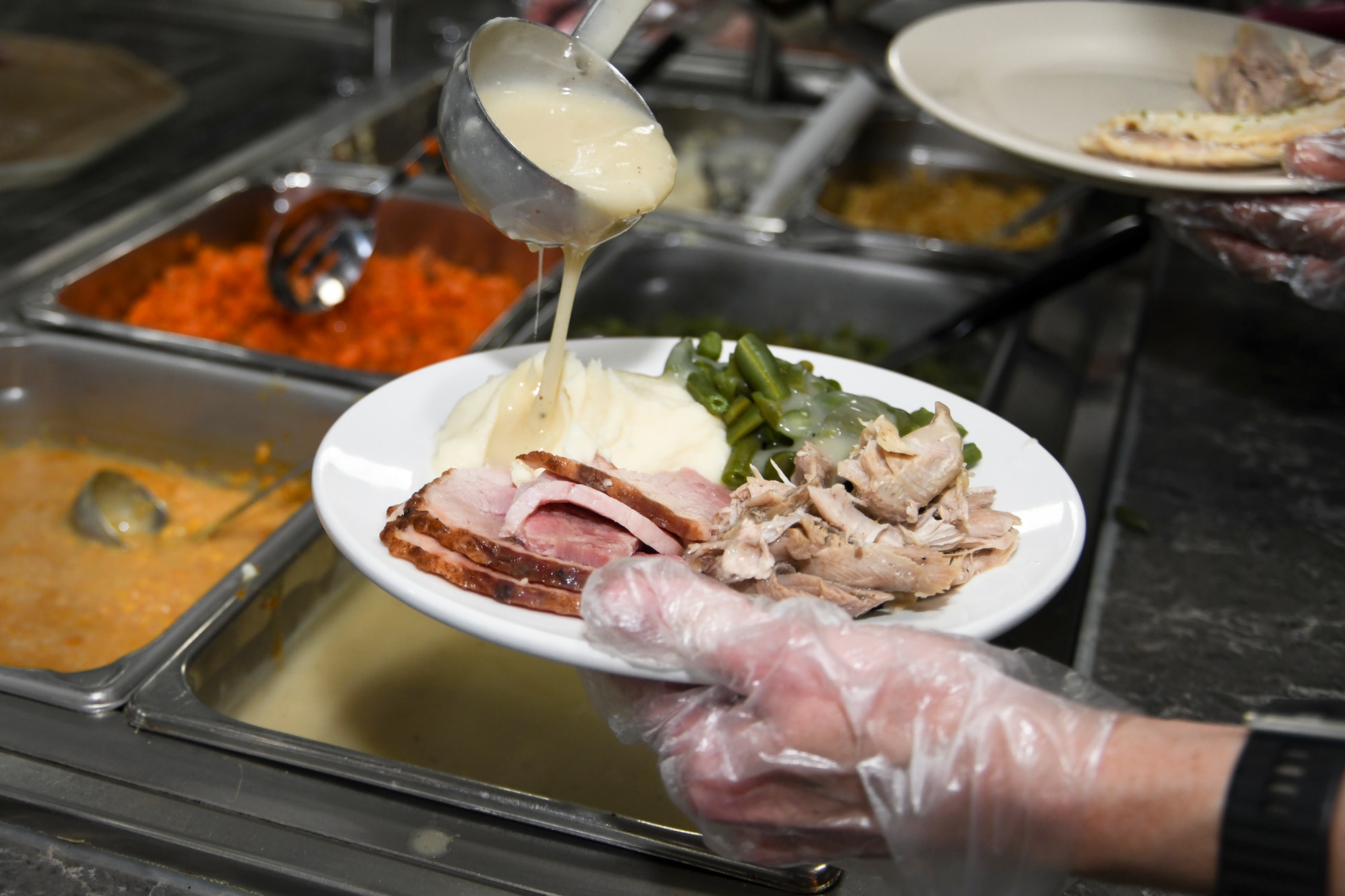 Airmen served holiday meal