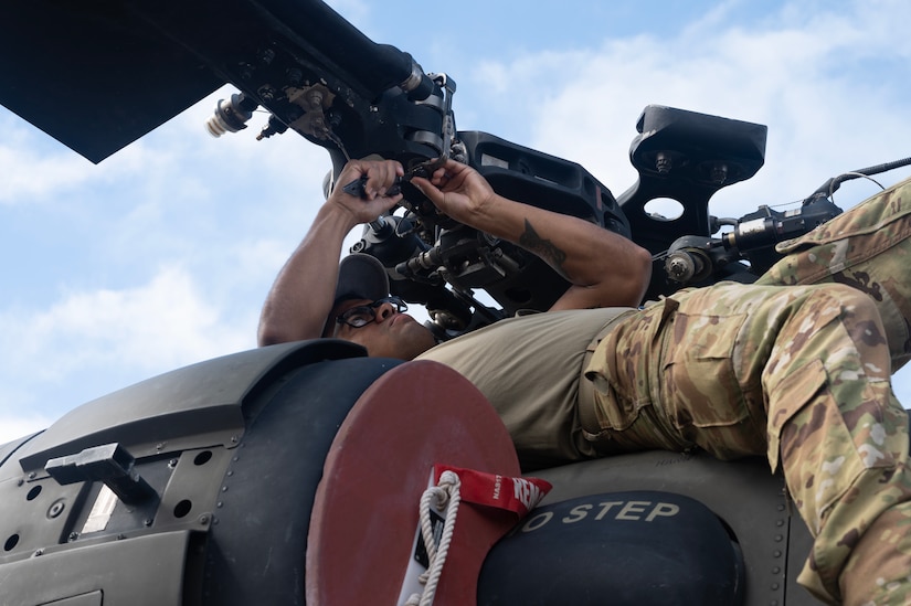 The training further built confidence between the maintainers and aviators supporting U.S. Southern Command, and highlights one of JTF-Bravo's means of aerial recovery of inoperative and lightly and heavily damaged helicopters using medium-lift and heavy-lift helicopters as the recovery vehicles.