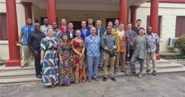 Military Tropical Medicine students participated in a cultural day learning in Ghana. Photo Courtesy of Military Tropical Medicine course staff.
