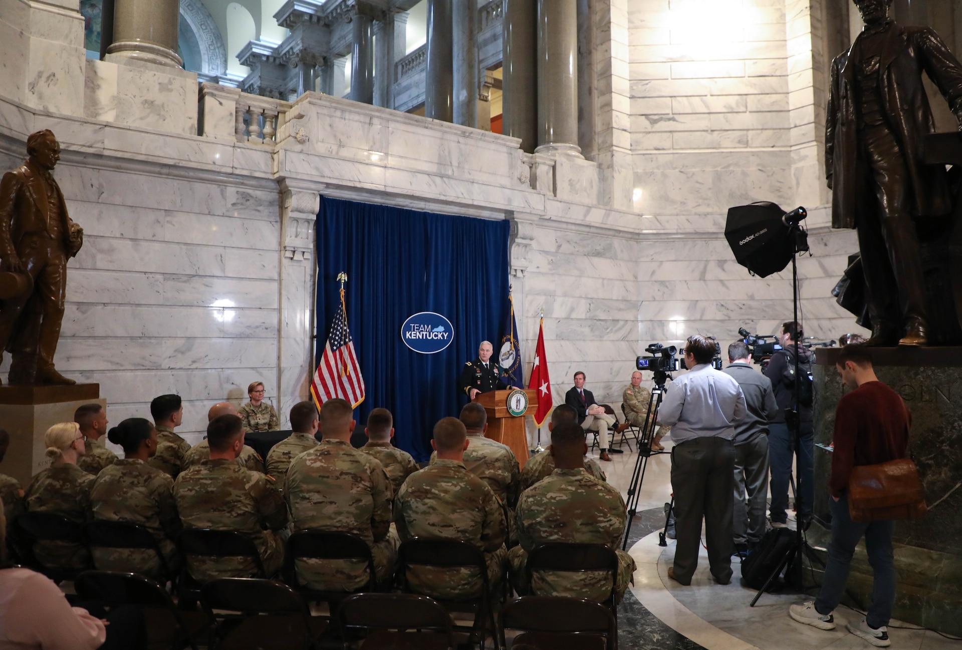 Governor Andy Beshear honored Soldiers from seven Kentucky National Guard units who served along the southwest border since 2020 at the Capitol Rotunda, Oct 26.