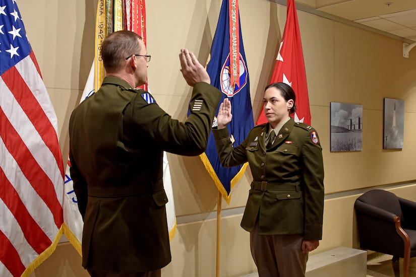 U.S. Army Space and Missile Defense Command welcomes first direct commissioned officer to Army Space Operations