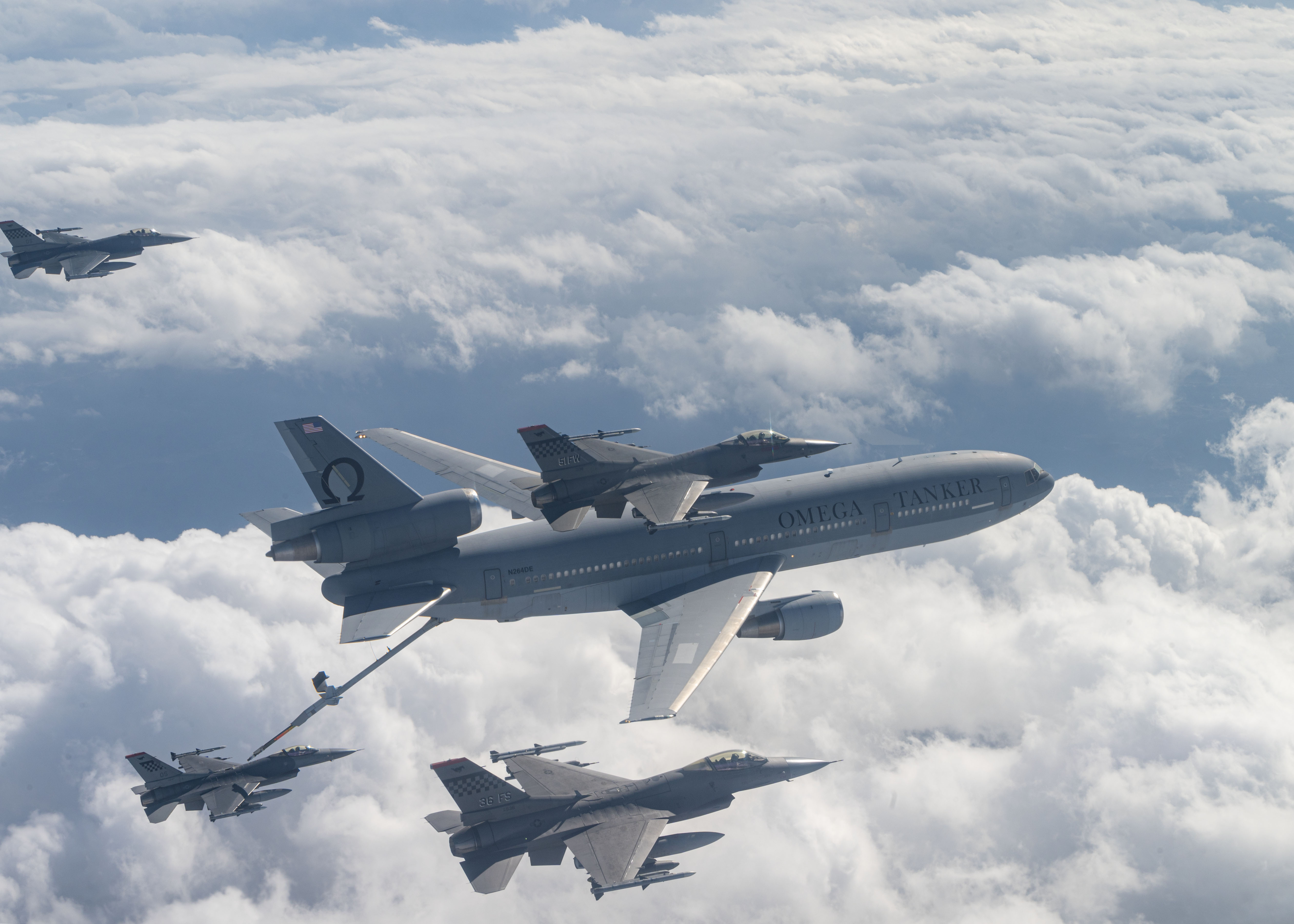 Air force 1 mid air refuel shop