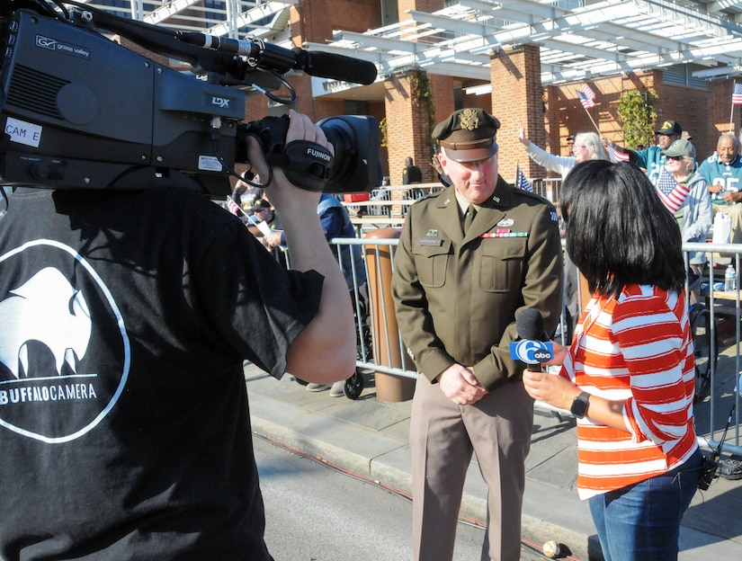 Army Reserve helps city of Philadelphia honor veterans