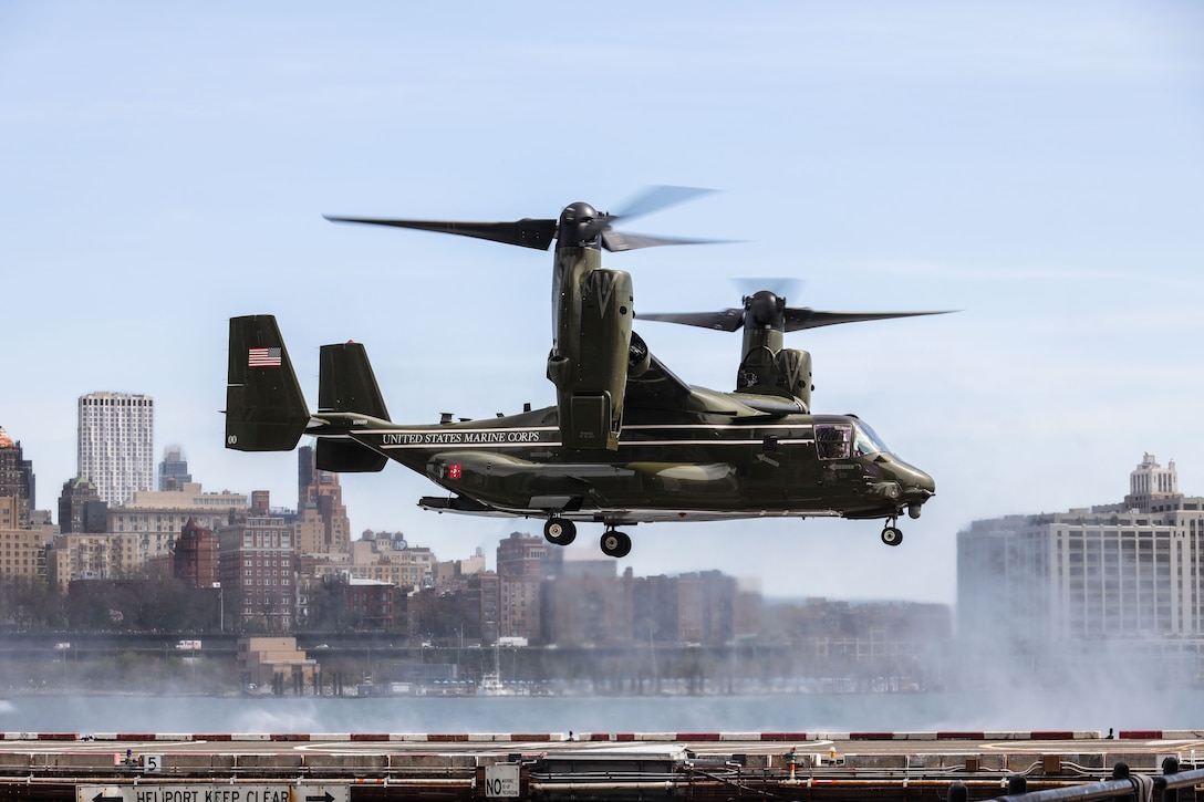 An MV-22B Osprey with Marine Helicopter Squadron 1 prepares to land in New York City, New York, April 11, 2023. HMX-1 provided aerial transportation for the 38th Commandant of the Marine Corps, Gen. David H. Berger, and the 19th Sergeant Major of the Marine Corps, Sgt. Maj. Troy E. Black, for a speaking engagement with the Economic Club of New York and a visit to Recruiting Substation Empire State. (U.S. Marine Corps photo by Sgt. Rachaelanne Woodward)