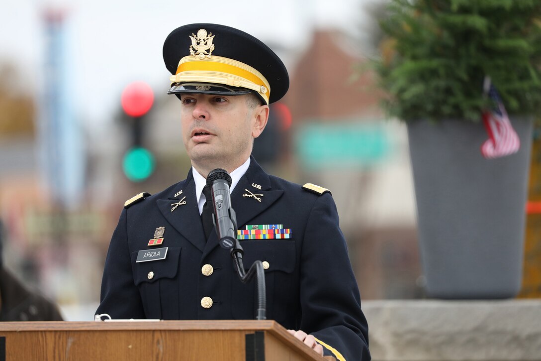 Capt. Michael Ariola, Public Affairs Officer, 85th U.S. Army Reserve Support Command, delivers a Veteran’s Day speech at the Village of Barrington’s Veterans Day ceremony, November 10, 2023.