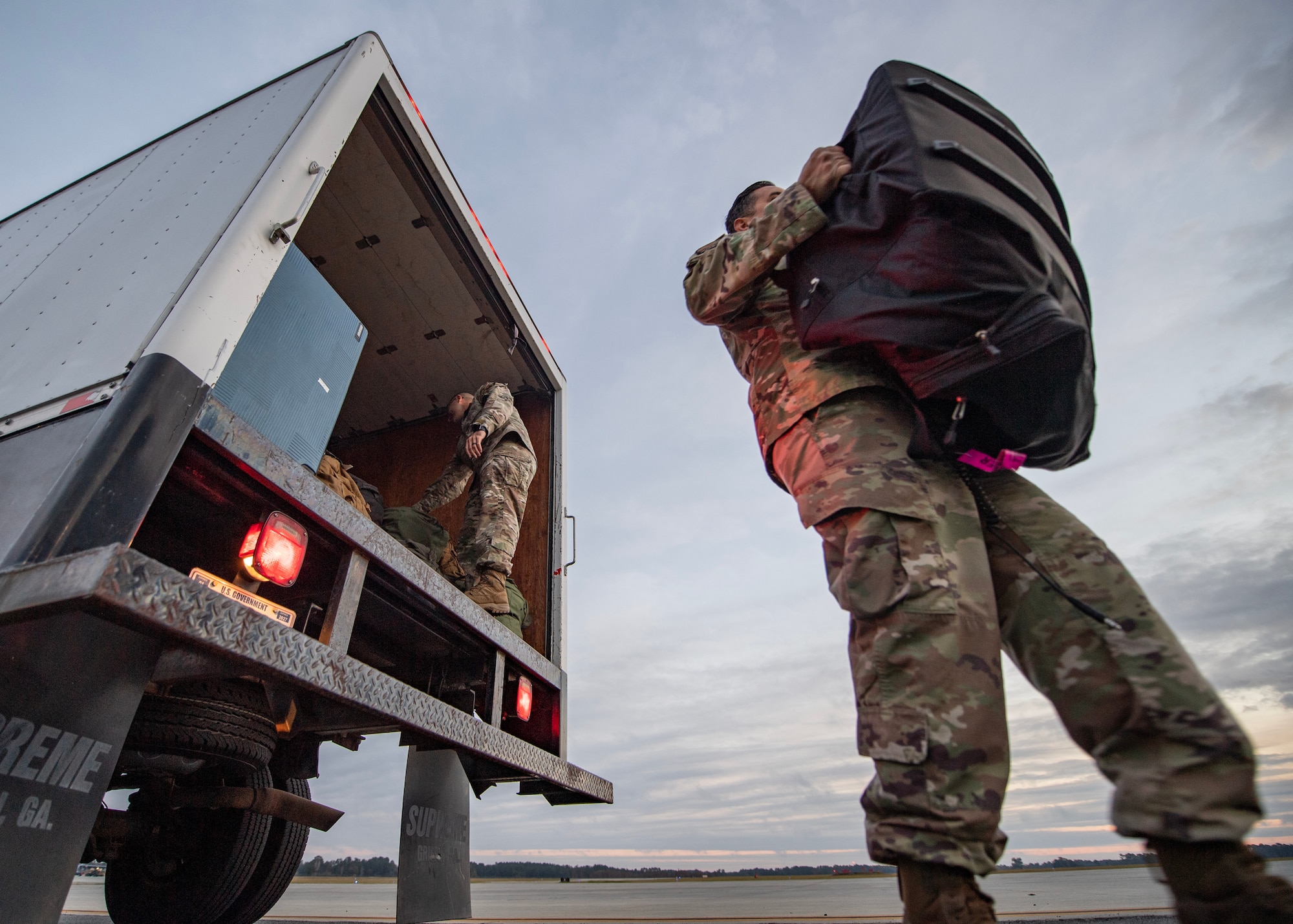 Airmen unload cargo