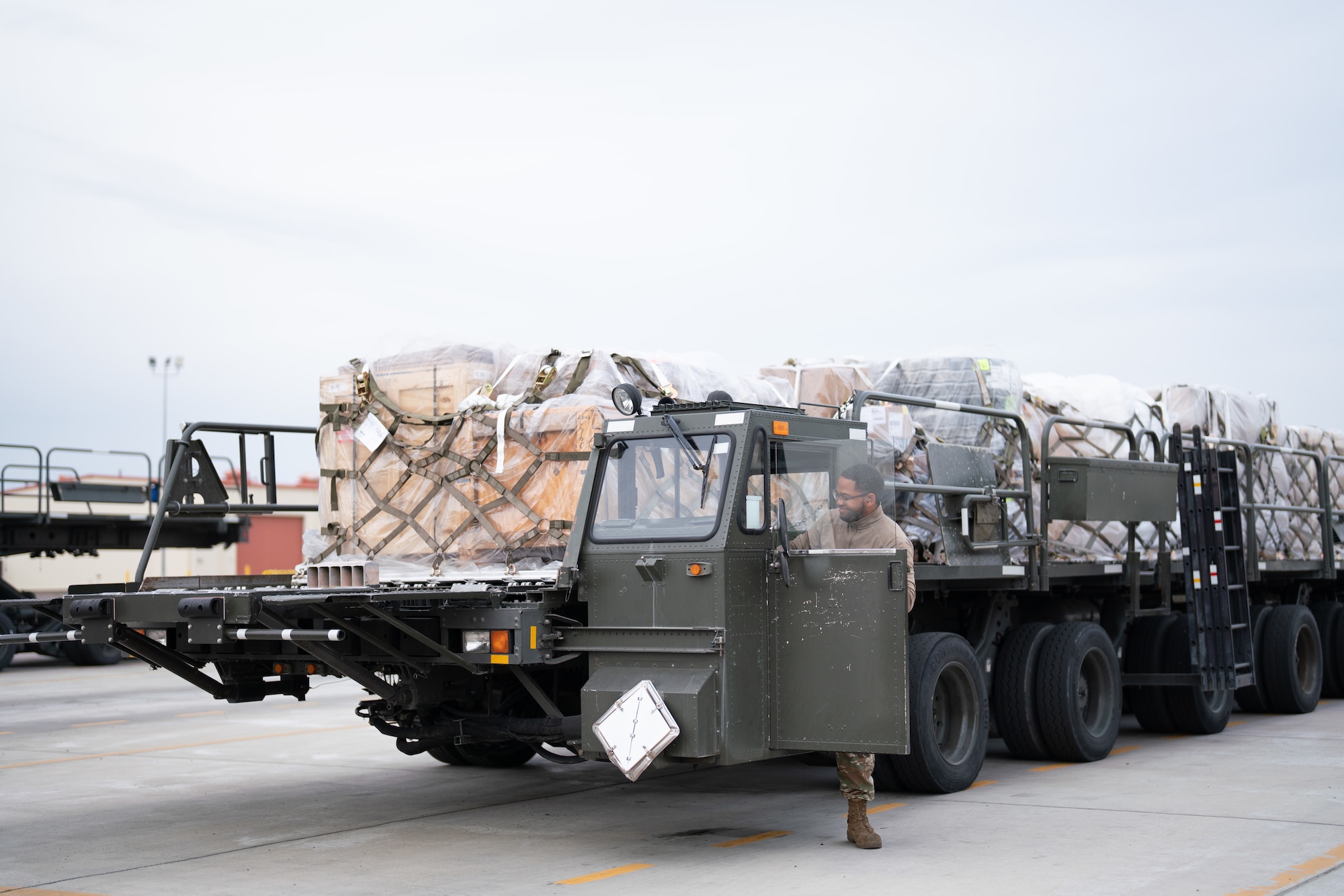 Air force 60k loader clearance