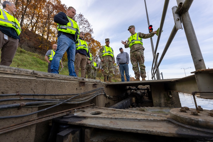 Brig. Gen. Mark Quander, the Great Lakes and Ohio River Division commander, visits locks and dams in the Pittsburgh District.