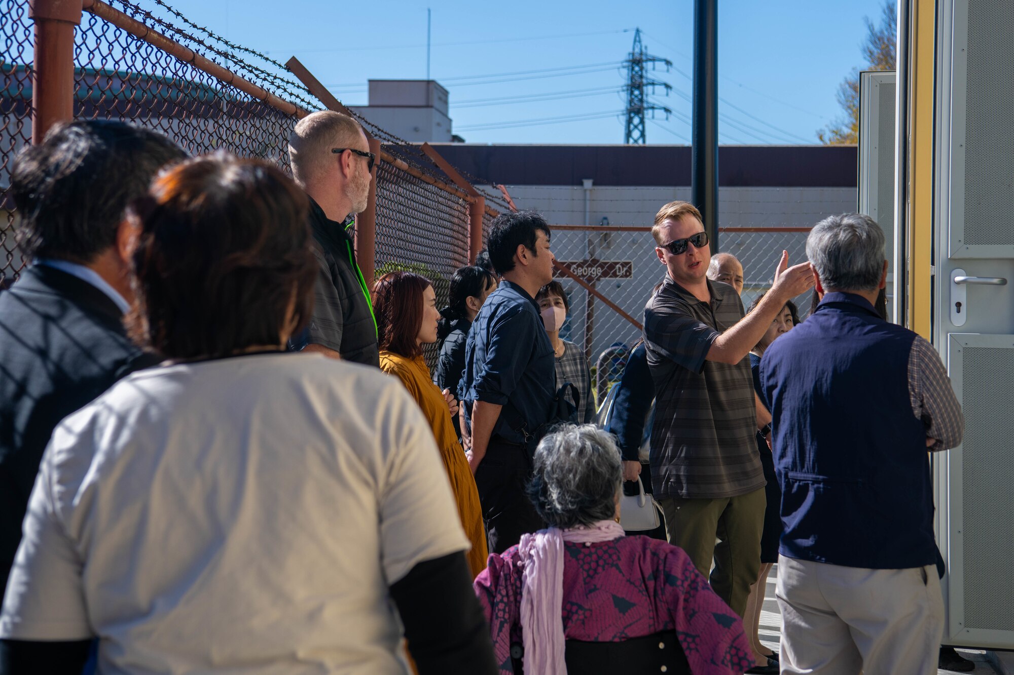 Members of the Akishima-Yokota Friendship Club visit a new power substation.