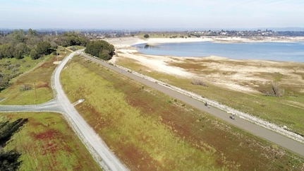 Folsom Dam Raise