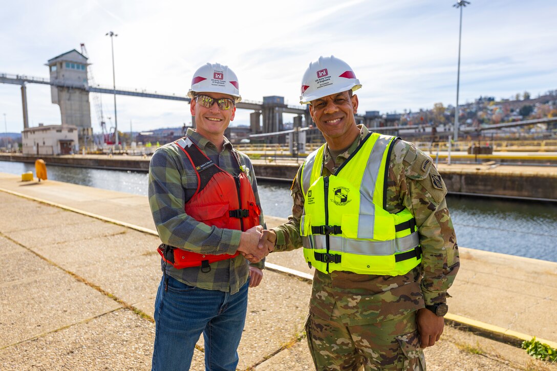 Brig. Gen. Mark Quander, the Great Lakes and Ohio River Division commander, visits locks and dams in the Pittsburgh District.
