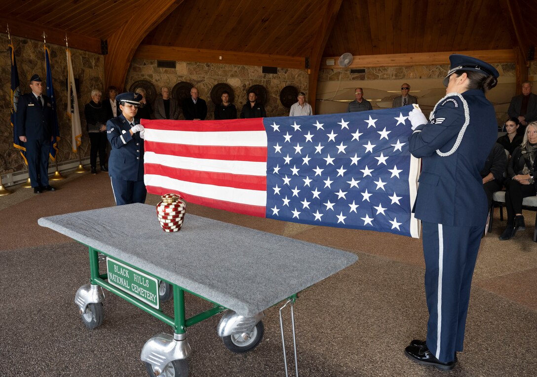Folding the Flag: Honoring Those Who Served