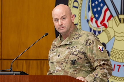 Lt. Col. Jason Shick, 45th Finance Center acting director, makes remarks during a ceremony reactivating the 45th FC at the Maj. Gen. Emmett J. Bean Federal Center in Indianapolis Nov. 6, 2023. As the U.S. Army Financial Management Command’s operational arm and early deployer, the 45th FC is required to be ready to deploy at a moment’s notice to conduct theater preparation operations; provide timely procurement and theater disbursing support through the establishment of central funding operations; and enable joint, interagency, intergovernmental and multinational operations. (U.S. Army photo by Staff Sgt. Joshua Syberg)