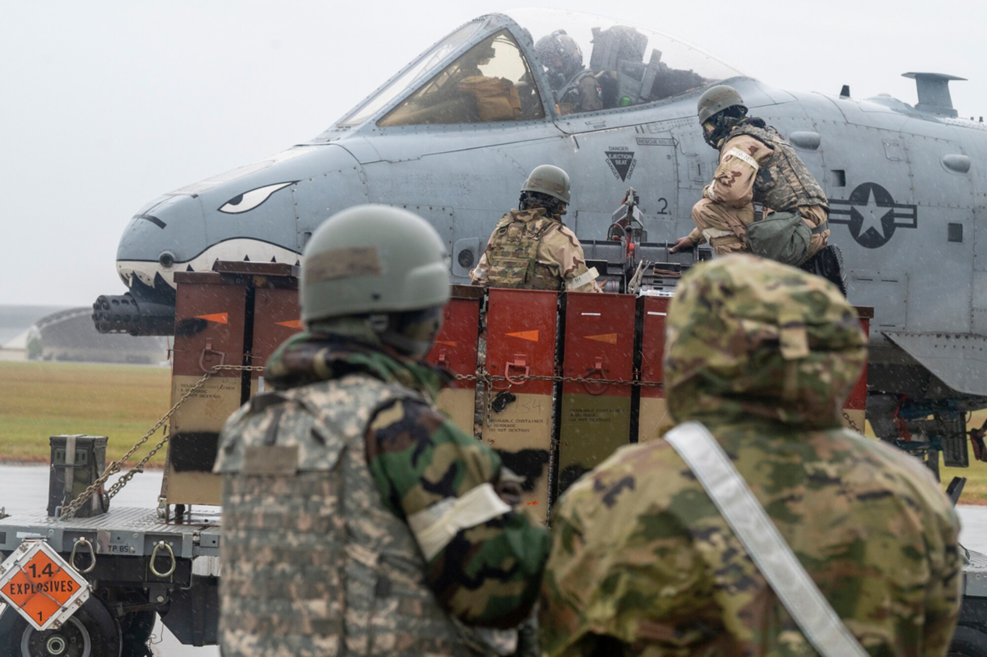 Exercise participants prepare to load A-10C Thunderbolt II with live munitions during Mosaic Tiger exercise at Avon Park Air Force Range, Florida, Nov. 15, 2023. Mosaic Tiger 24-1 is a readiness exercise designed to test the 23rd Wing's ability to generate airpower at austere and dispersed locations while combating degraded communications. (U.S. Air Force photo by Airman 1st Class Leonid Soubbotine)