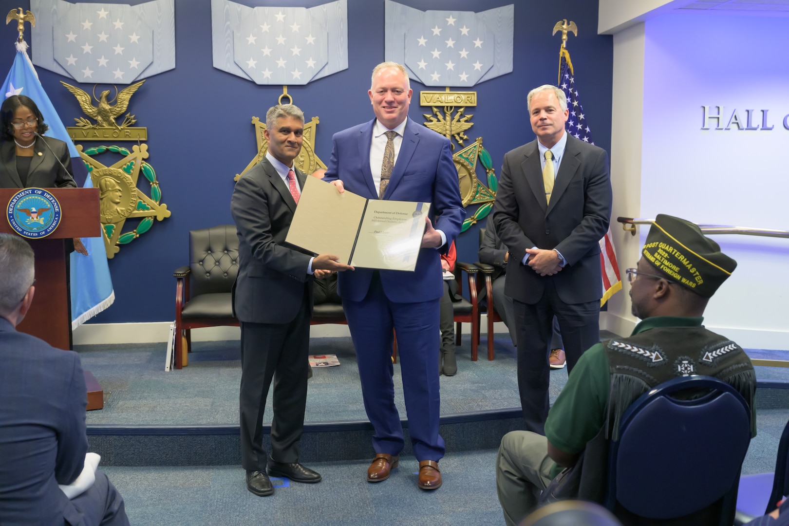 Paul Luehr receives the Secretary of Defense Disability Award