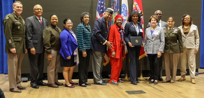 Army Reserve Ambassador helps celebrate 122nd birthday of U.S. Army War College