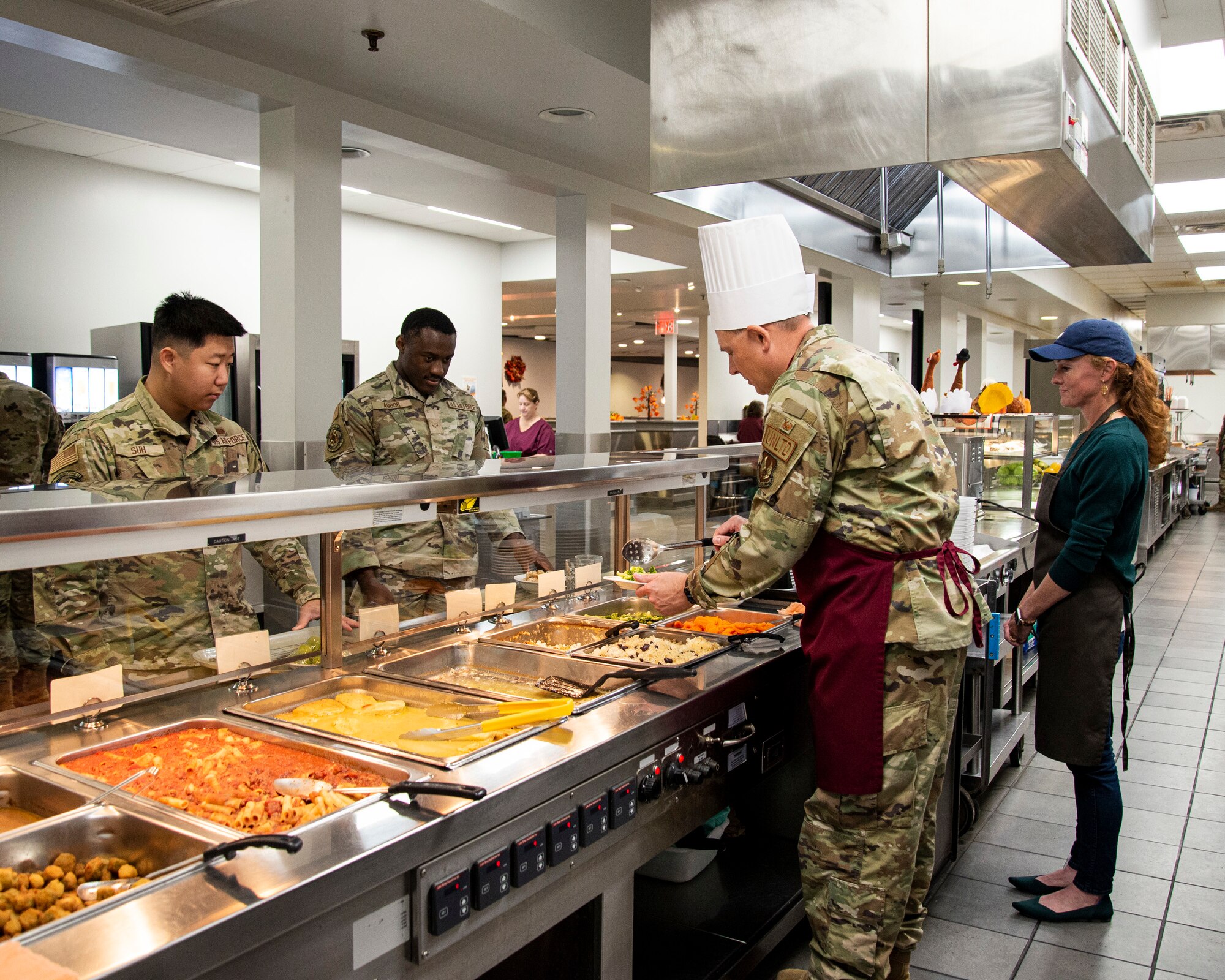 Cafeteria food line